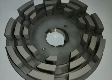 破碎機(jī)零件噴涂加工